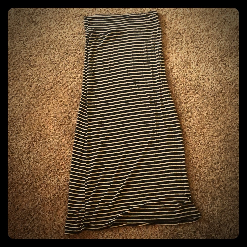 Striped maxi skirt